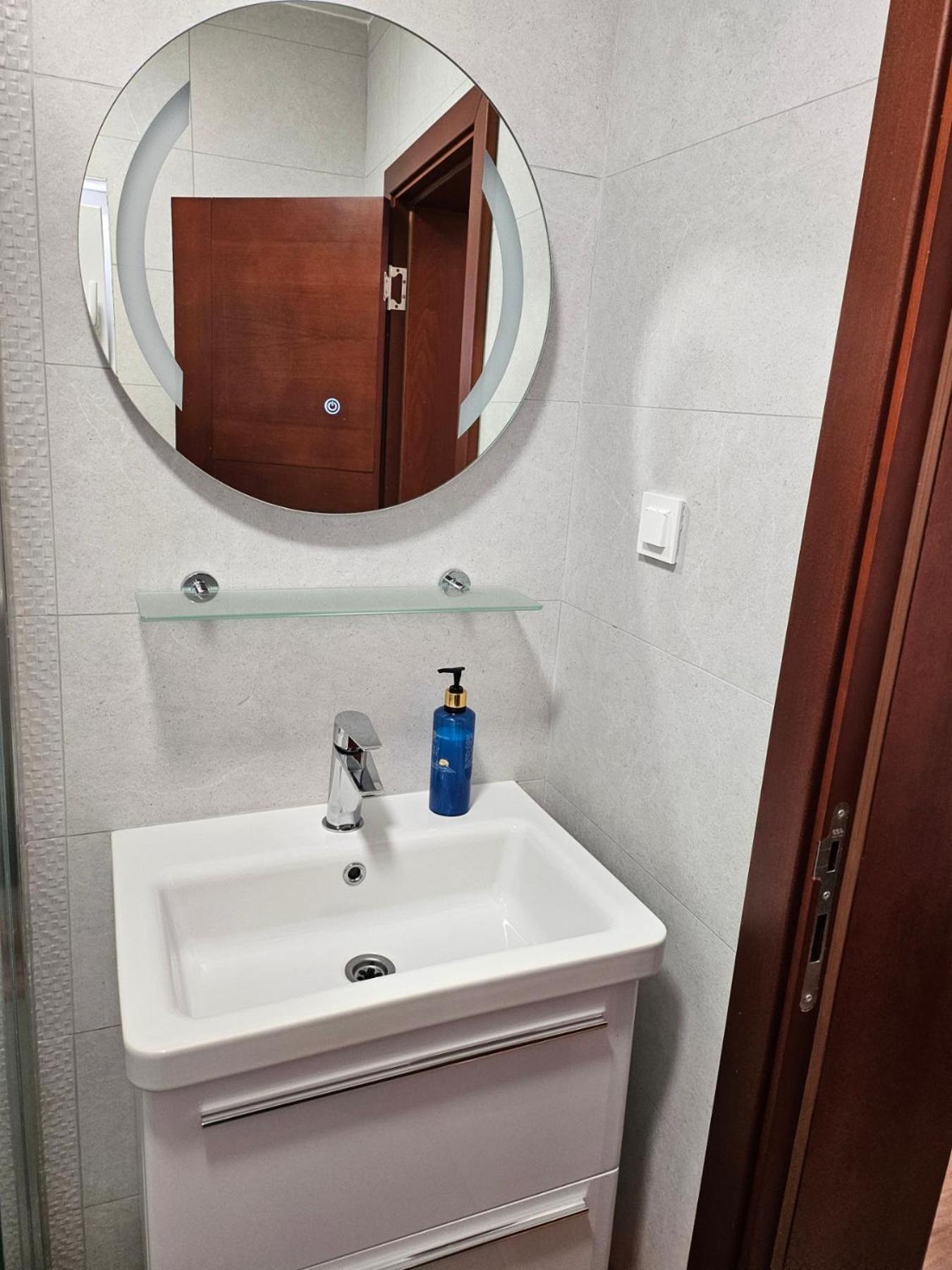 Grejm Family Apartments Petrovac 部屋 写真